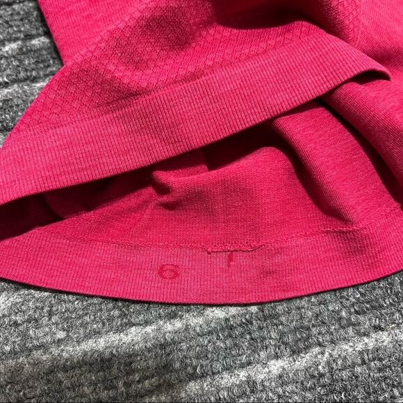 Lululemon Ebb & Flow Racerback Tank Heathered Bumble Berry Size 6 - Picture 11 of 11